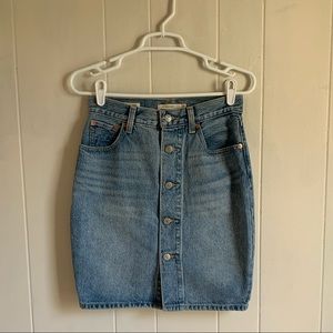 Levi’s Mom Skirt